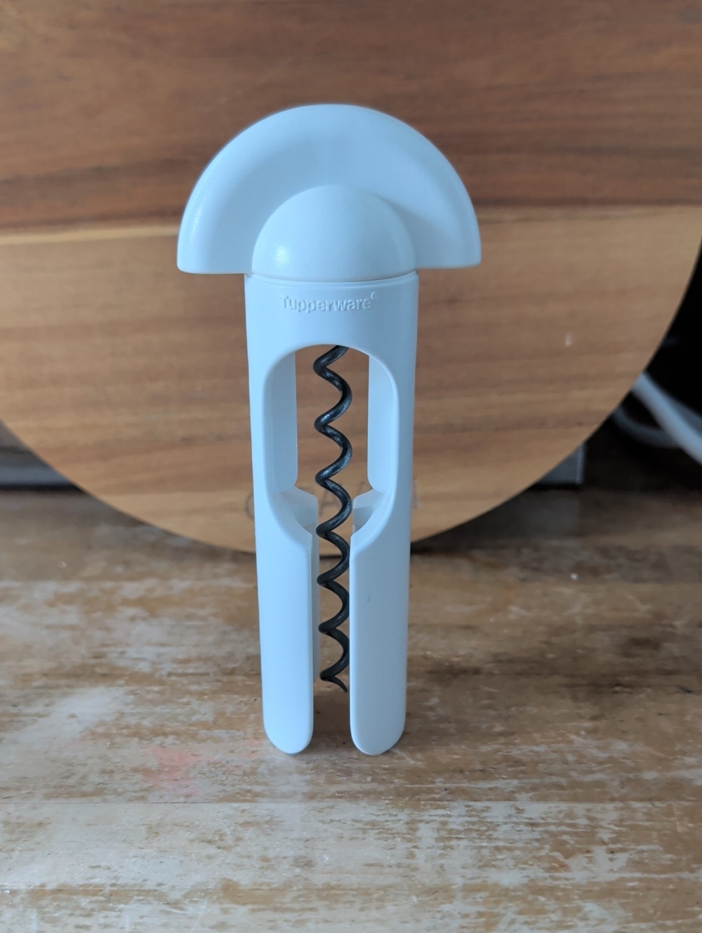 NWT Tupperware Uplifter Corkscrew